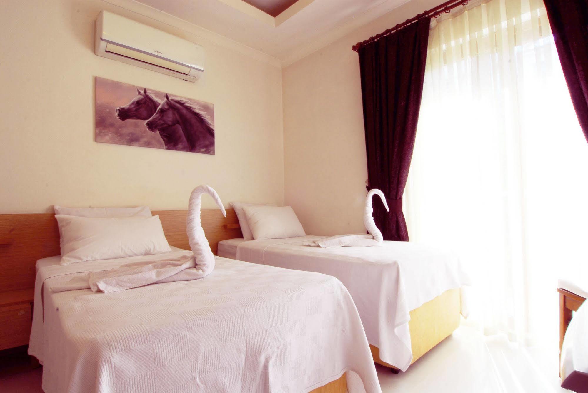 Lidya City Hotel Fethiye Ngoại thất bức ảnh